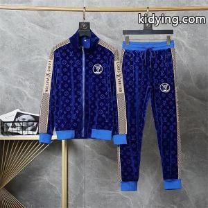 LOUIS vuitton ブランド コピー ルイ ヴィトン ブランド コピー 上下セット スーパーコピー メンズ 寒さに耐える スウェット 着回し抜群kidying26SnSfui