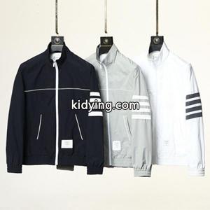 THOM browne コピー スーパーコピー トムブラウン コピージャケット 着回し力の高さの人気ブルゾン 幅広いコーデで活躍kidying264XD0bm