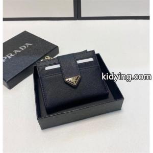 prada コピー限定価格プラダ コピーサイズ二つ折り人気ランキング特に話題なの上品レザー財布_プラダ コピー レディース財布_財布 レディース_スーパーコピーブランド激安通販 専門店kidying26KryWTz