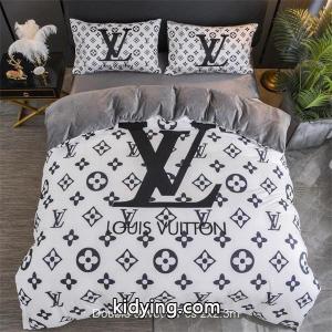 4点セット ルイ ヴィトン コピー LOUIS vuitton コピー 追跡あり☆入手困難!!  寝具セット_ルイ ヴィトン コピー LOUIS vuitton コピー_ブランド コピー 激安(日本最大級)kidying26XLvWLD
