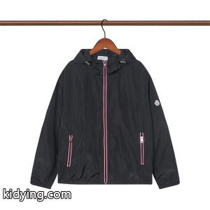 モンクレール ブランド コピー偽物春夏人気トレンドアイテム moncler ブランド コピー 軽量ジャケットリッチな印象に_ジャケット パーカー セーター コート_モンクレール ブランド コピー特集_スーパーコピーブランド激安通販 専門店kidying26G1vaOb