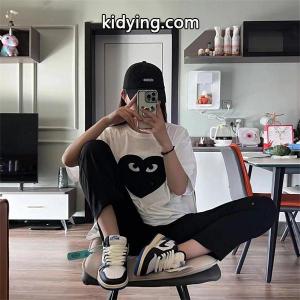 ギャルソン コピー ロゴ 大人の色香が感じられ 大人のエレガントスタイル ｔシャツkidying26Sn8X9n