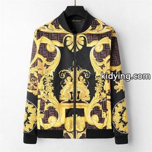 秋冬最新のトレンド 落ち着いた秋冬ファッションを楽しむ ヴェルサーチ コピー versace コピー ブルゾン ヴェルサーチ コピー versace コピー_ブランド コピー 激安(日本最大級)kidying26e4jOfC