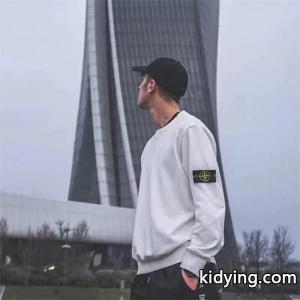 ストーンアイランド STONE ISLAND コピー ロゴパッチ スウェットシャツ クルーネック メンズ カジュアル ホワイトkidying26nW9DKD