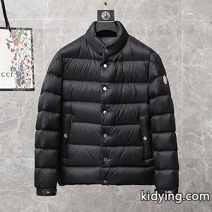 当店大好評のダウンジャケット moncler スーパーコピー モンクレール スーパーコピー コピー ダウンジャケット　カラフルなプリントkidying265ruyqa