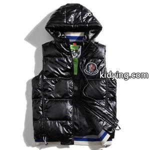 2026新登場moncler ブランド コピー モンクレール ブランド コピーコピーダウンベスト偽物 落ち着いた秋冬コーデ 今からの季節にピッタリkidying26S91bqi