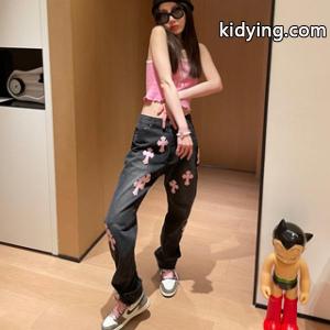 3色選択可能 CHROME hearts コピー クロムハーツ コピー ジーンズ 男女問わずに馴染む お洒落に欠けない一品kidying26qGLbSj