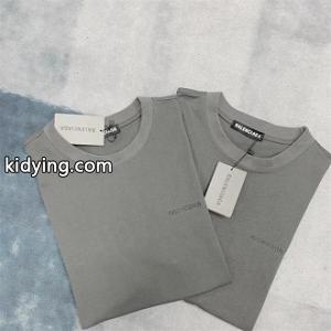 人気を集めるペアルック balenciaga スーパーコピー バレンシアガ スーパーコピー 半袖tシャツ サイズ感 着れてオシャレに魅せれkidying265fyuqa