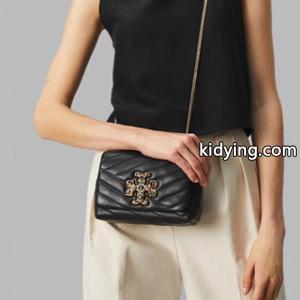 Tory Burch トリーバーチ コピー バッグ 3色展開 チェーン レディなタッセル 魅惑的な表情を醸し出しkidying26PTDW9f