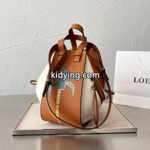 新作登場!loewe スーパーコピーロエベ スーパーコピー ハンモック コピー バッグ サマースタイルを満喫 トレンドを問わず長く愛用kidying26Tf81ni