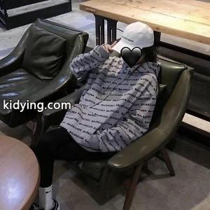 2026秋冬大人気アイテム注目 バレンシアガ ブランド コピー パーカー 快適な着心地 balenciaga ブランド コピーコピーkidying261r81ru