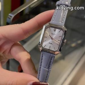 表情に品格を醸し出しrolex コピー 1970s ロレックス コピー スーパーコピー 優良 女性用腕時計 24mm シルバーkidying26CmWDCy
