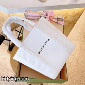 数量限定balenciaga コピーブランド mini tote バレンシアガ コピーブランド バッグ コピー レディース 白のスタイリング 清楚な雰囲気kidying261fuCau