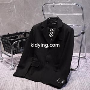 芸能人も愛用する Off-white コピーブランド コピー激安 ジャケット 洗練されたスタイリッシュさ カジュアルスーツkidying2651Duau