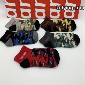 落ち着いた真冬のコーデ、こちら 靴下 シュプリーム コピーブランド supreme コピーブランド 先取り 2026/2026秋冬ファッション_シュプリーム コピーブランド supreme コピーブランド_ブランド コピー 激安(日本最大級)kidying26Sjuuqq