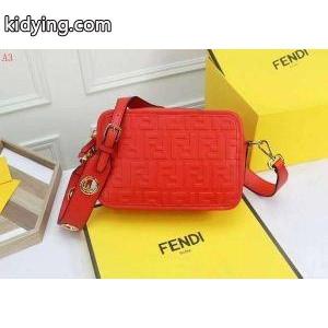 驚きの破格値 fendi ブランド コピー可愛いデザイン おすすめかばん ネイビー/オレンジ/イエロ/ブラック フェンディ ブランド コピー スーパー コピー 充分なサイズが魅力kidying26LfW1ni