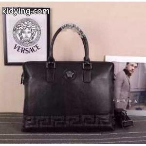 注目度が高いヴェルサーチ コピー versace コピー 　大人の魅力　ショルダーバッグ人気ブランド_ヴェルサーチ コピー versace コピー_ブランド コピー 激安(日本最大級)kidying26umSXzu