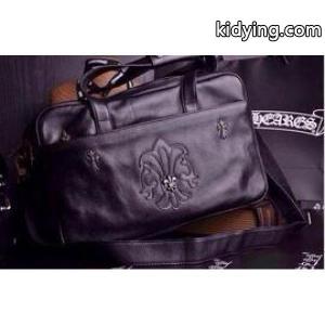 存在感たっぷり　クロムハーツ コピー　ハンドバッグ　男女兼用　ブラック_クロムハーツ コピー CHROME hearts コピー_ブランド コピー 激安(日本最大級)kidying26059D8D