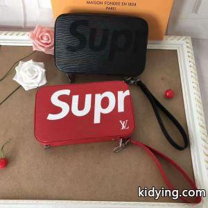 品質保証100%新品 supreme コピー男女兼用2026新款  ポーチ 2色可選抜群の雰囲気が作れる!_シュプリーム コピー メンズバッグ_バッグ メンズ_スーパーコピーブランド激安通販 専門店kidying26TTj0za