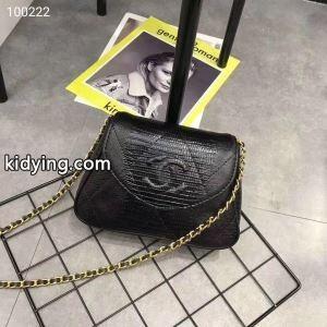 赤字超特価大人気夏らしいレディース大容量かわいいアクセントバッグブラックホワイト コピー バッグkidying26Wb8jqa