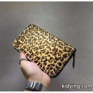クリスチャン ルブタンスーパーコピー Christian louboutin コピーブランド　洗練されたデザインなレオパード スパイク 長財布_クリスチャンルブタン コピーブランド CHRISTIAN louboutin コピーブランド_ブランド コピー 激安(日本最大級)kidying261nSHXr