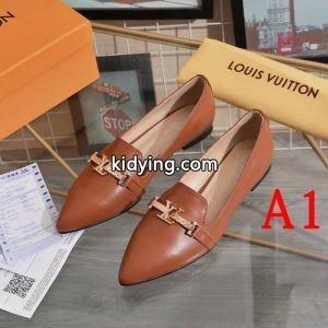 人気ファッション雑誌でも掲載 ルイ ヴィトン コピー LOUIS vuitton コピー カジュアルシューズ 2色可選 流行色2026年春夏_ルイ ヴィトン コピー LOUIS vuitton コピー_ブランド コピー 激安(日本最大級)kidying2681vGzu
