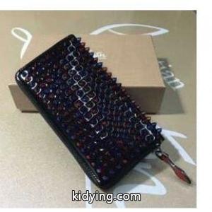 見た目のCHRISTIAN louboutin スーパーコピー　最高品質のルブタン スタッズ付き財布 コピー_クリスチャンルブタン スーパーコピー CHRISTIAN louboutin スーパーコピー_ブランド コピー 激安(日本最大級)kidying261H1Day