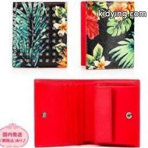大人可愛い雰囲気ルブタンスーパーコピー パロス 完売品　スパイク折財布_クリスチャンルブタン コピー CHRISTIAN louboutin コピー_ブランド コピー 激安(日本最大級)kidying26q4PPDC