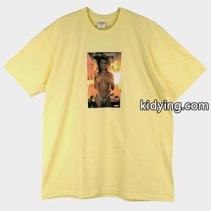supreme コピー シュプリーム コピー × NAN GOLDIN ナン ゴールディン 18S/S KIM IN RHINESTONE Tシャツ :N002448104:Nana International - 通販ショッピングkidying26u8XPPz