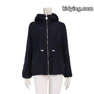 モンクレール スーパーコピー moncler スーパーコピー スプリングジャケット ブルゾン ソル ネイビー 0 アウター 無地 S 46170 SOLE 2026SS レディース【中古】【ベクトル 古着】 :114-202608280709:ブランド古着販売のベクトル - 通販ショッピングkidying26LD4fKz