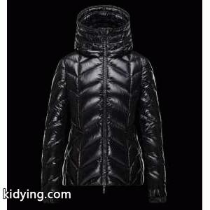 人気定番新作moncler ブランド コピーモンクレール ブランド コピー ダウンジャケット激安　激安　レディース　ダウンコート　ダウンアウター　フード付き　ブラックkidying26TfCCyi