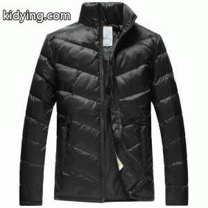 厳しい寒さに耐えるmoncler ブランド コピーモンクレール ブランド コピーダウンメンズ　ダウンジャケットコピー　ダウンコート　カーキー　ブラック 2色可選kidying26Ojeqqa