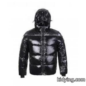 カジュアルで暖かいmoncler スーパーコピーモンクレール スーパーコピー激安メンズマヤ大活躍ダウンジャケットダウンアウターブラックkidying26ie4XzC