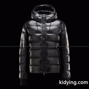 超保温moncler コピーモンクレール コピー激安ダウンジャケットコピー通販　メンズ　ダウンコート　ダウンアウター　フード付き　ブラックkidying26i095zi