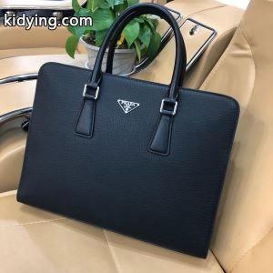 ビジネスバッグ 2026春夏も引き続き人気セール 夏先に大活躍する プラダ コピー prada コピー_プラダ コピー メンズバッグ_バッグ メンズ_スーパーコピーブランド激安通販 専門店kidying26vy0nOf