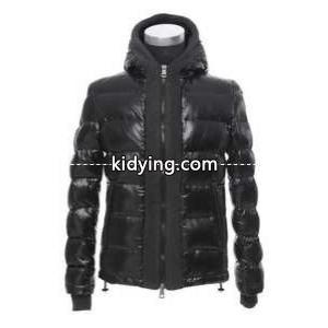人気が爆発 2026-14秋冬 moncler コピーブランド モンクレール コピーブランド ダウンジャケット BLACK_男性用ダウンジャケット_モンクレール コピーブランド特集_スーパーコピーブランド激安通販 専門店kidying26zeaGji