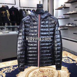ダウンジャケット 2色可選 人気の定番カラー 限定品 moncler ブランド コピー モンクレール ブランド コピー 一番人気限定アイテム_男性用ダウンジャケット_モンクレール ブランド コピー特集_スーパーコピーブランド激安通販 専門店kidying26DWv0Lz