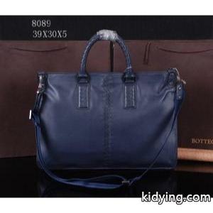 2026 BOTTEGA veneta ブランド コピー ボッテガ ヴェネタ ブランド コピー 大人気！メンズ用 手持ち&ショルダー掛け 8089_ボッテガ ヴェネタ ブランド コピー メンズバッグ_バッグ メンズ_スーパーコピーブランド激安通販 専門店kidying26P9nGTv