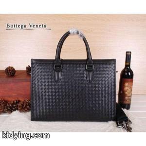 2026秋冬 個性派 BOTTEGA veneta ブランド コピー ボッテガ ヴェネタ ブランド コピー メンズ用 手持ち&ショルダー掛け 3830_ボッテガ ヴェネタ ブランド コピー メンズバッグ_バッグ メンズ_スーパーコピーブランド激安通販 専門店kidying26HjC0Lj