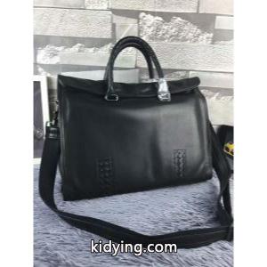 手持ち&ショルダー掛け ボッテガヴェネタ スーパーコピー BOTTEGA veneta スーパーコピー 2026秋冬 高級感ある_ボッテガ ヴェネタ スーパーコピー メンズバッグ_バッグ メンズ_スーパーコピーブランド激安通販 専門店kidying269jOjuu