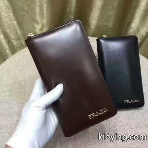 春夏に大活躍！prada ブランド コピープラダ ブランド コピーコピー財布ラウンドファスナーウォレットブラック、コーヒー色のメンズ長財布_プラダ ブランド コピー メンズ財布_財布 メンズ_スーパーコピーブランド激安通販 専門店kidying26THvGfu
