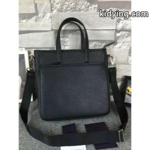 2026秋冬 魅力ファッション プラダ コピー prada コピー 手持ち&ショルダー掛け_プラダ コピー メンズバッグ_バッグ メンズ_スーパーコピーブランド激安通販 専門店kidying26Hzyu0D