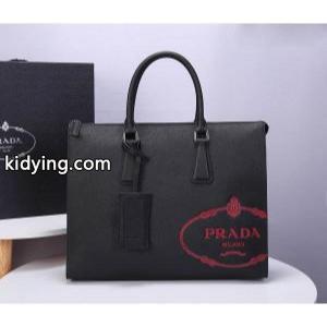プラダ ブランド コピー手頃価格でカブり知らず  prada ブランド コピー 通勤通学どちらでも使え ハンドバッグ_プラダ ブランド コピー メンズバッグ_バッグ メンズ_スーパーコピーブランド激安通販 専門店kidying26m8LPva