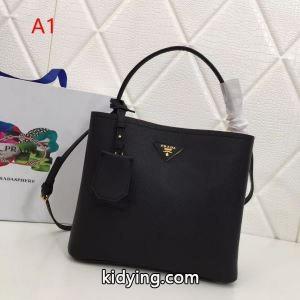 プラダ ブランド コピー prada ブランド コピー ハンドバッグ 4色可選 2026春夏は人気定番 最新のトレンドブランド人気的_プラダ ブランド コピー レディースバッグ_バッグ レディース_スーパーコピーブランド激安通販 専門店kidying26S15fyi