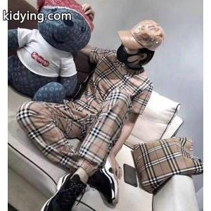 2026新品入荷ジャージセット人気デザインで欲しい burberry コピー Tシャツ/半袖 バーバリー コピー上下セット_Tシャツブラウスシャツ_レディースファッション_スーパーコピーブランド激安通販 専門店kidying26zODWLv