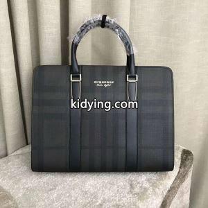 ハンドバッグ バーバリー コピー burberry コピー 2026秋冬 非凡な容量 3色可選 首胸ロゴ_バーバリー コピー メンズバッグ_バッグ メンズ_スーパーコピーブランド激安通販 専門店kidying26ySLPTv
