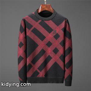 2026年秋冬入荷 バーバリー ブランド コピー burberry ブランド コピー 人目を引く存在感 プルオーバーパーカー 現代的な印象_ジャケット パーカー セーター コート_メンズファッション_スーパーコピーブランド激安通販 専門店kidying26uy0rSf
