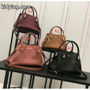 バーバリー コピー burberry コピー 4色可選手持ち&ショルダー掛け 2026春夏新作魅力ファッション_バーバリー コピー レディースバッグ_バッグ レディース_スーパーコピーブランド激安通販 専門店kidying26D4Hbiy