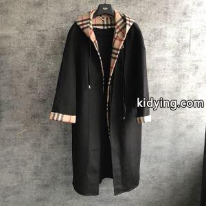 2色可選 秋冬ファッションコーディネート バーバリー コピー 最重要！2026秋冬トレンド burberry コピー 人気ファッション雑誌でも掲載 トグルボタン付_コートジャケット、上着_レディースファッション_スーパーコピーブランド激安通販 専門店kidying26KniiKb