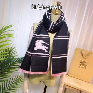 今年っぽくNEWファッション バーバリー コピー burberry コピー スカーフ 毎年流行り定番アイテムおすすめ  4色可選_帽子 マフラー セット_メンズファッション_スーパーコピーブランド激安通販 専門店kidying26CCiuOb